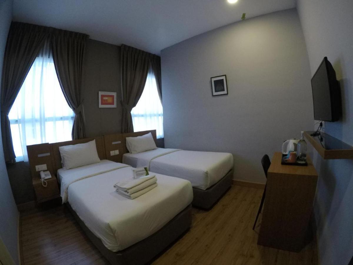 Golden Leaf Boutique Hotel Nusa Idaman Formerly Known As Ariana Hotel Johor Bahru Luaran gambar