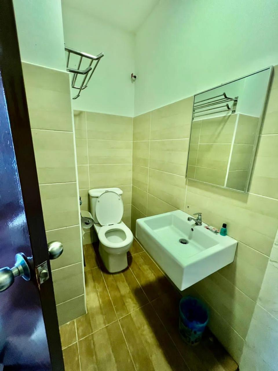 Golden Leaf Boutique Hotel Nusa Idaman Formerly Known As Ariana Hotel Johor Bahru Luaran gambar
