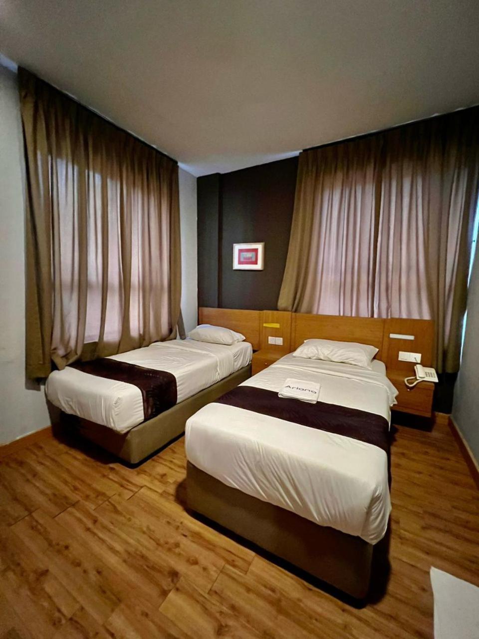 Golden Leaf Boutique Hotel Nusa Idaman Formerly Known As Ariana Hotel Johor Bahru Luaran gambar