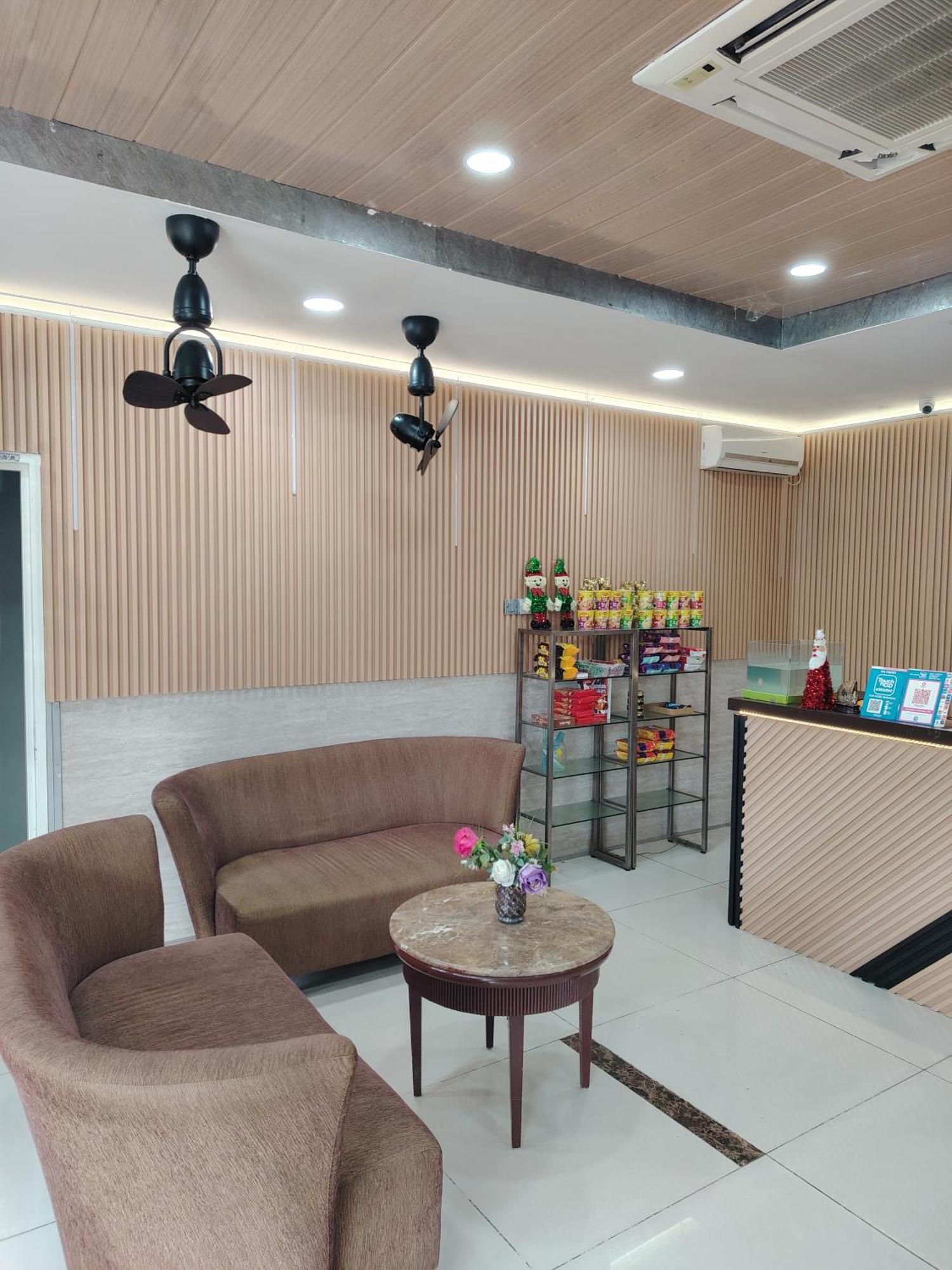 Golden Leaf Boutique Hotel Nusa Idaman Formerly Known As Ariana Hotel Johor Bahru Luaran gambar